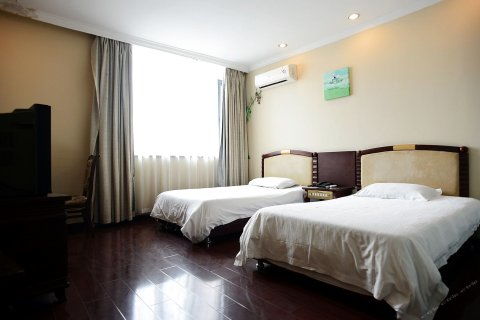 上海旅馆查询指南 房价、电话与地址信息全攻略